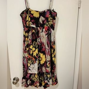 Fall/Summer festive strap or strapless dress!
